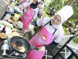 Bupati Cantik Purwakarta Pejabat Publik Terpopuler Tingkat Nasional