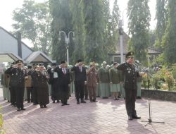 Dandim 0619/Purwakarta Pimpin Upacara Ziarah Nasional di TMP Sirnaraga