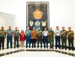  Kasum TNI Tandatangani Berita Acara Komitmen RB TNI Tahun 2024