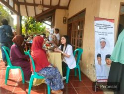 Calon Bupati Purwakarta Om Zein Bersama Abang Ijo Hapidim Gelar Pemeriksaan dan Pengobatan Gratis