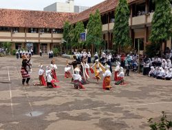 Kreasi Seni Meriahkan Peringatan Hari Guru Nasional di SMP Negeri 3 Purwakarta