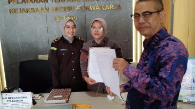 Komunitas Madani Purwakarta Laporkan UPTD Pengawasan Ketenagakerjaan Wilayah II ke Kejari Purwakarta
