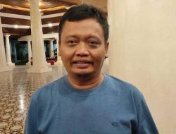 PWI Indramayu Dukung Gerakan Pengibaran Bendera Merah Putih Selama Agustus