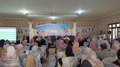 Anggota DPR RI drg Putih Sari Sosialisasikan Program Bangga Kencana dan Upaya Pencegahan Stunting di Purwakarta