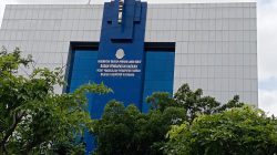 Wajib Pajak Kecewa, Revisi Data STNK di Samsat Karawang Hingga Dua Hari